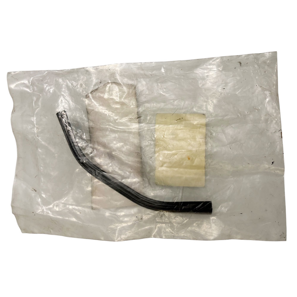 Black Rear Roof Rail Finisher BTR5048PUB